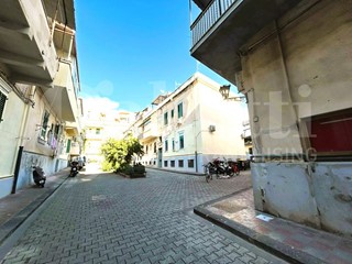 Bilocale in Vendita a Messina, 40'000&euro;, 65 m²
