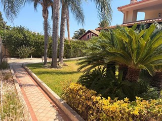 Trilocale in Affitto a Siracusa, 700&euro;, 120 m²