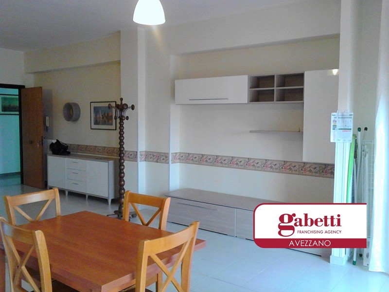 Trilocale in Affitto a Avezzano, 500&euro;, 80 m², arredato