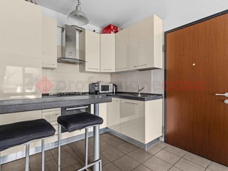 Bilocale in Vendita a Milano, 265'000&euro;, 60 m², arredato