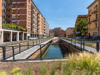Appartamento in Vendita a Bologna, 890'000&euro;, 470 m², con Box