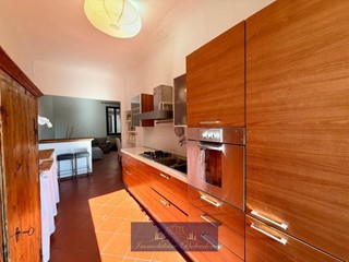 Appartamento in Vendita a Firenze, zona Il Prato, 449'000&euro;, 110 m²