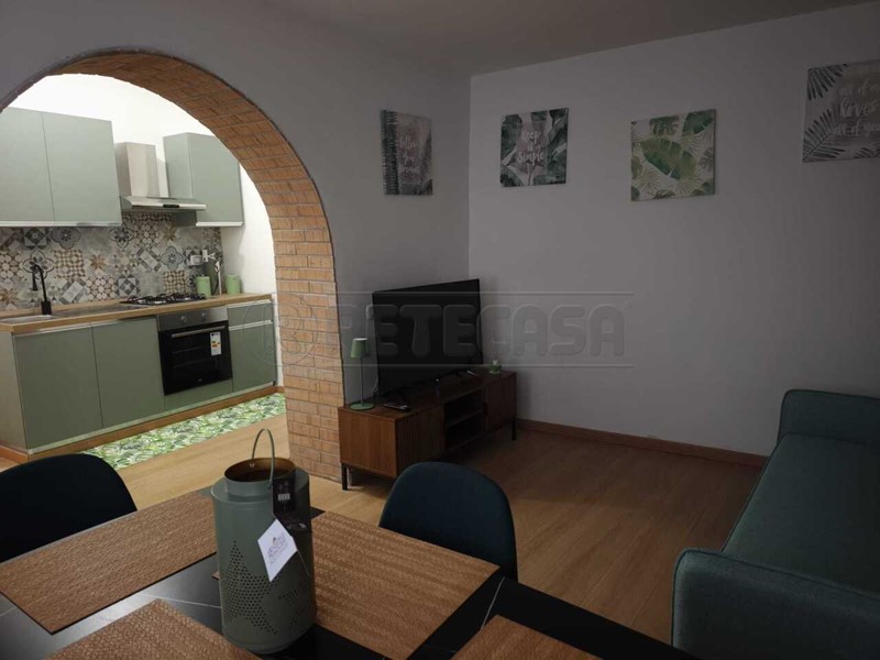 Bilocale in Vendita a Palermo, 135'000&euro;, 55 m²