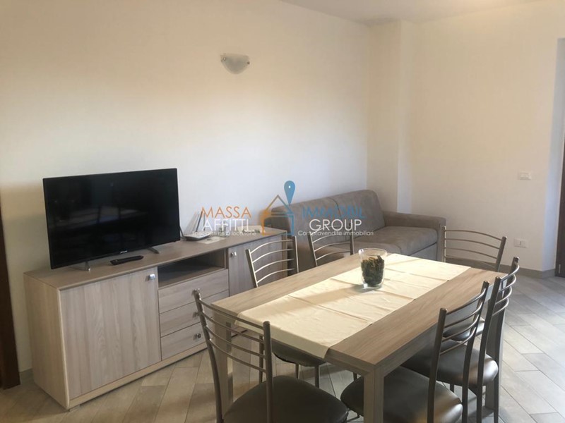 Quadrilocale in Affitto a Massa, zona Marina Di Massa, 1'000&euro;, 80 m², arredato