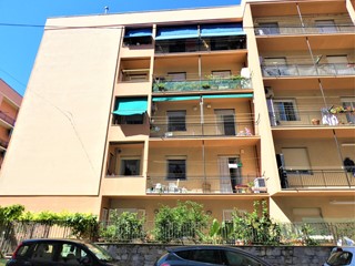 Appartamento in Affitto a Genova, zona San Martino, 900&euro;, 120 m², arredato