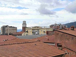 Trilocale in Vendita a Massa, 130'000&euro;, 80 m²