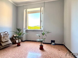 Appartamento in Vendita a Massa, 165'000&euro;, 88 m²