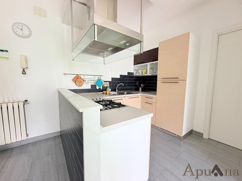 Trilocale in Vendita a Massa, zona Ricortola, 225'000&euro;, 65 m², arredato