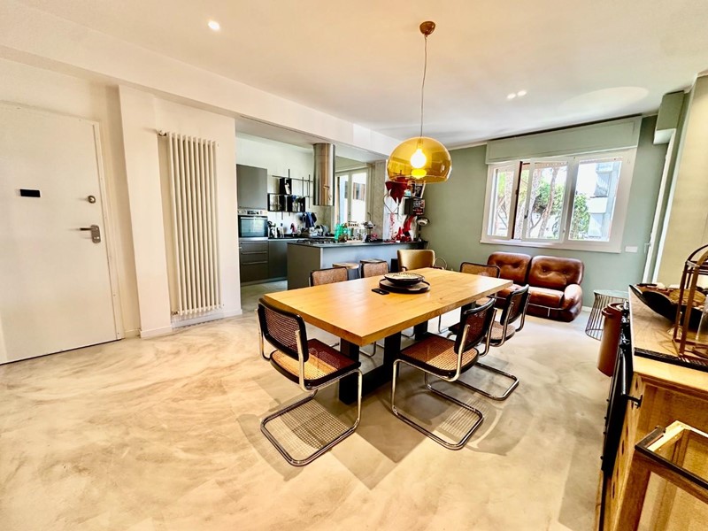 Quadrilocale in Vendita a Carrara, zona Avenza, 250'000&euro;, 98 m², arredato