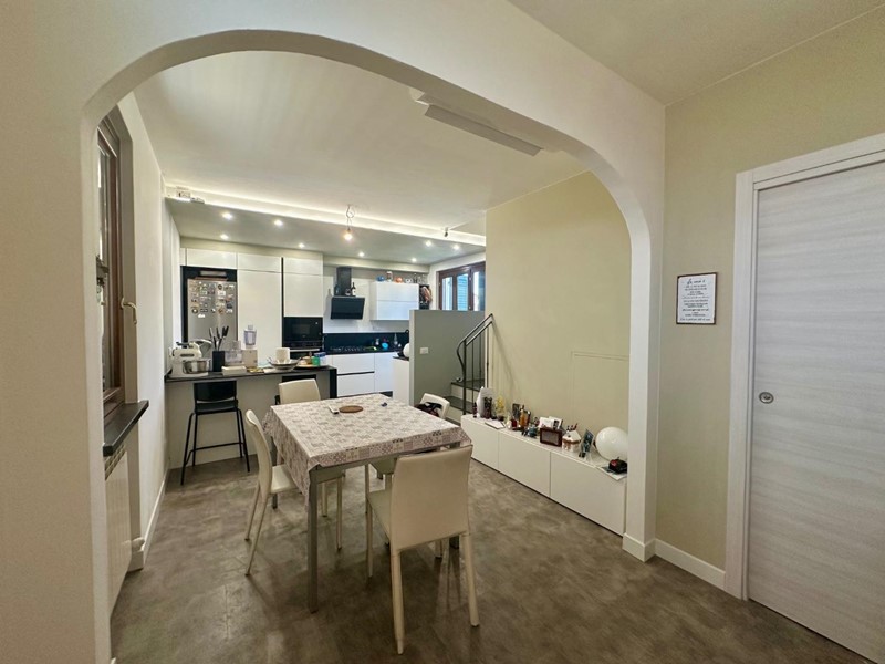 Quadrilocale in Vendita a Porcari, 215'000&euro;, 100 m²