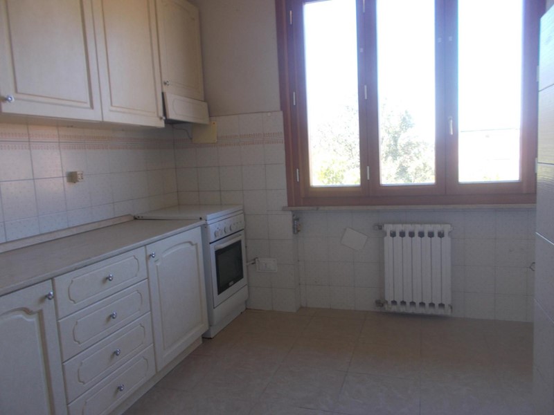 Appartamento in Affitto a Ponsacco, 900&euro;, 120 m², arredato