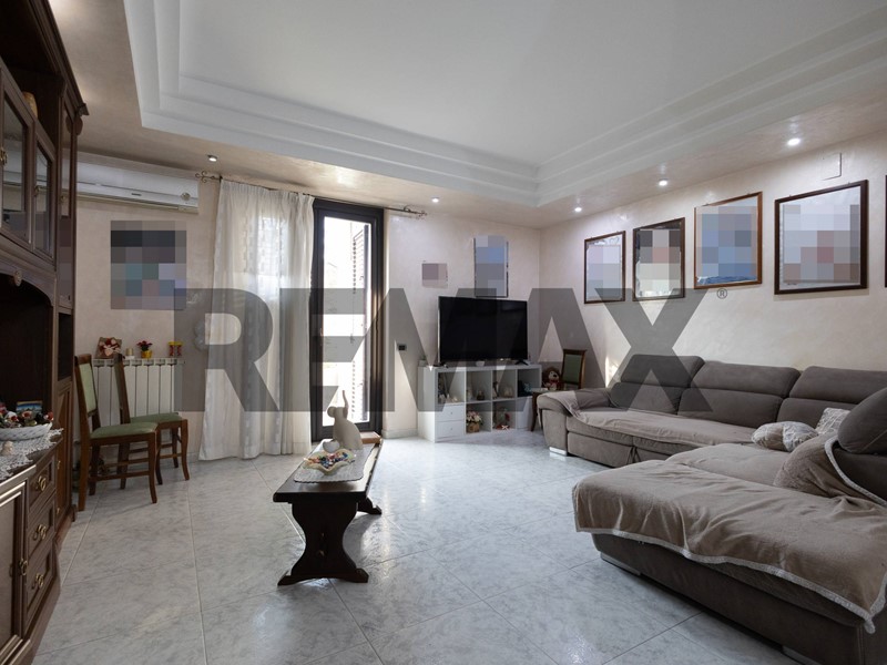 Quadrilocale in Vendita a Mascalucia, 205'000&euro;, 126 m²