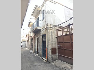 Trilocale in Vendita a Paternò, 110'000&euro;, 132 m²