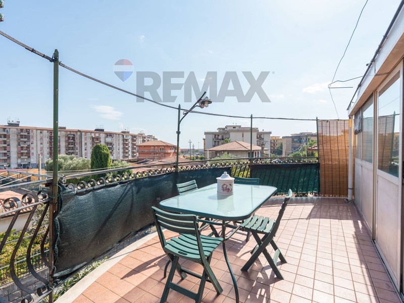 Quadrilocale in Vendita a Catania, 98'000&euro;, 100 m²