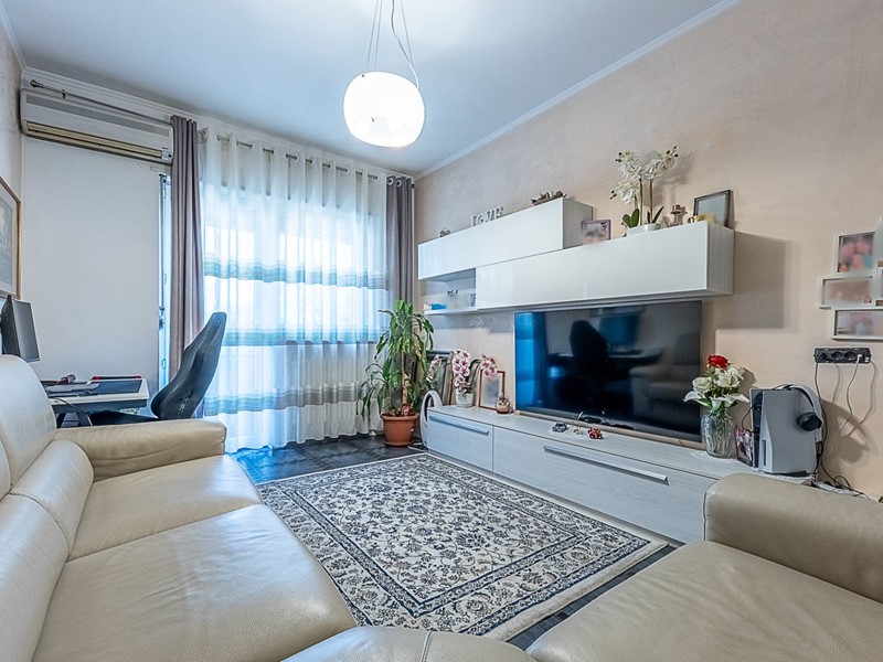 Quadrilocale in Vendita a Torino, 240'000&euro;, 102 m²