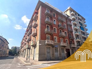 Bilocale in Vendita a Torino, 89'000&euro;, 45 m²