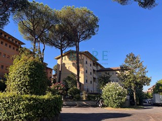 Appartamento in Vendita a Roma, 349'000&euro;, 130 m²