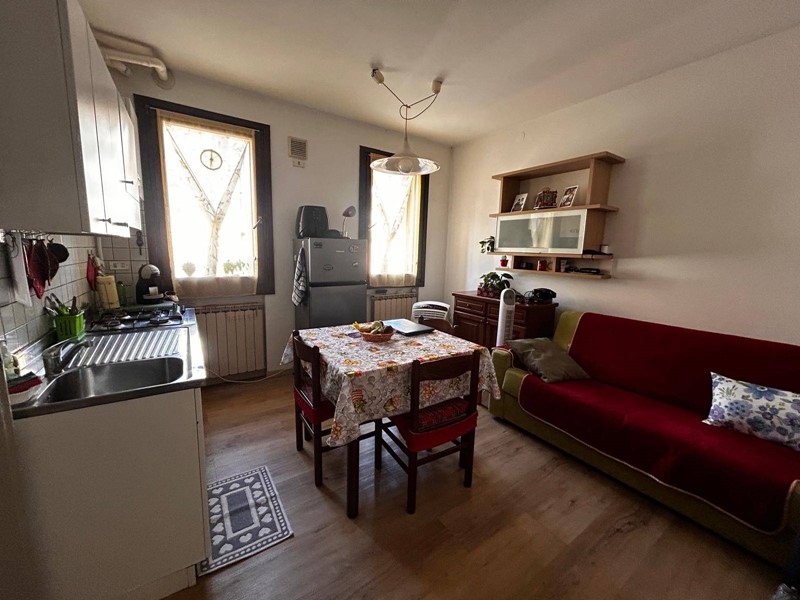 Monolocale in Affitto a Rovigo, 360&euro;, 40 m²