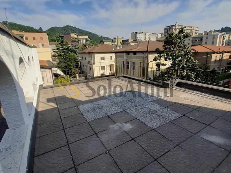 Monolocale in Affitto a Brescia, zona Crocifissa di Rosa, 630&euro;, 28 m², arredato