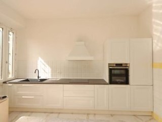 Appartamento in Vendita a Rufina, 400'000&euro;, 175 m²