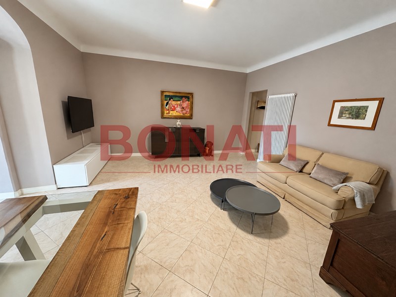 Trilocale in Affitto a La Spezia, zona Periferia Est, 1'500&euro;, 80 m², arredato