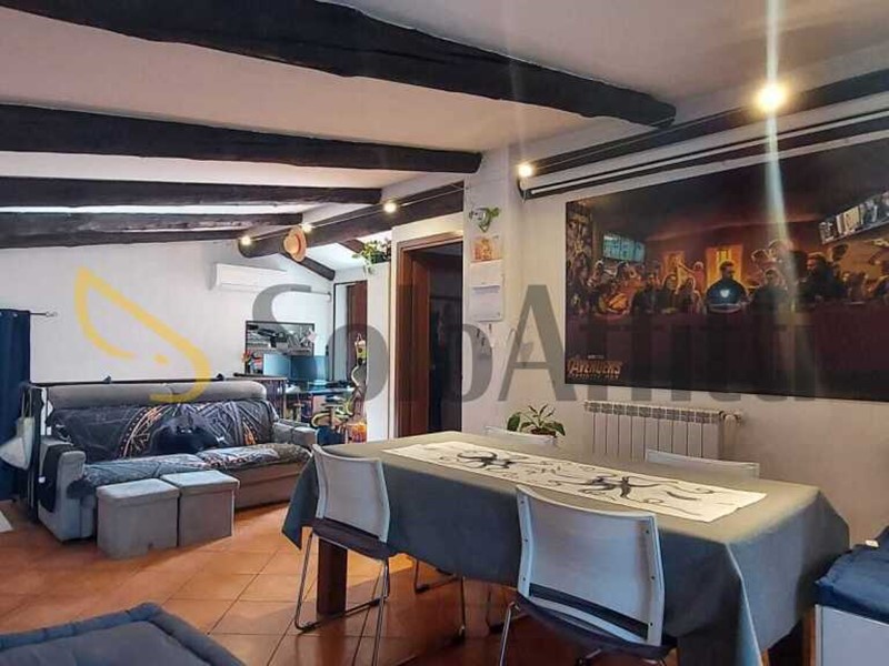 Trilocale in Affitto a Torino, zona Borgo Vittoria, 620&euro;, 65 m², arredato