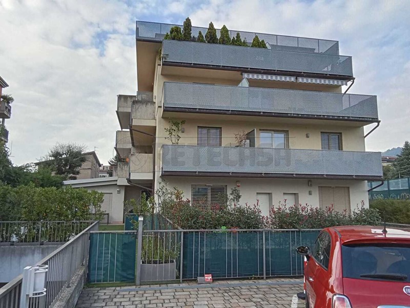 Bilocale in Affitto a Bergamo, 1'000&euro;, 50 m², arredato