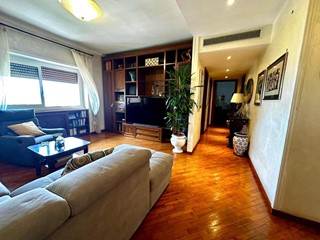 Trilocale in Vendita a Roma, zona Tuscolano, 569'000&euro;, 95 m²