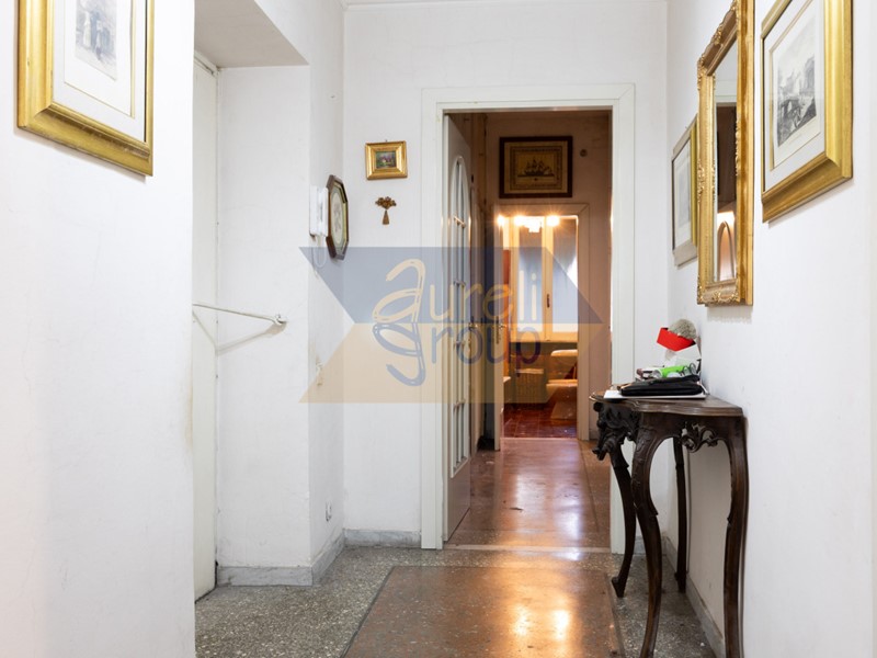 Trilocale in Vendita a Roma, zona San Giovanni, 335'000&euro;, 85 m²
