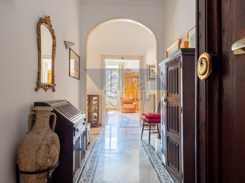 Trilocale in Vendita a Roma, zona San Giovanni, 535'000&euro;, 109 m²