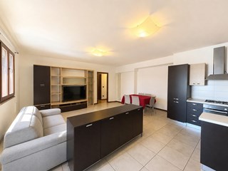 Appartamento in Affitto a Venezia, zona Mestre, 1'200&euro;, 90 m², arredato