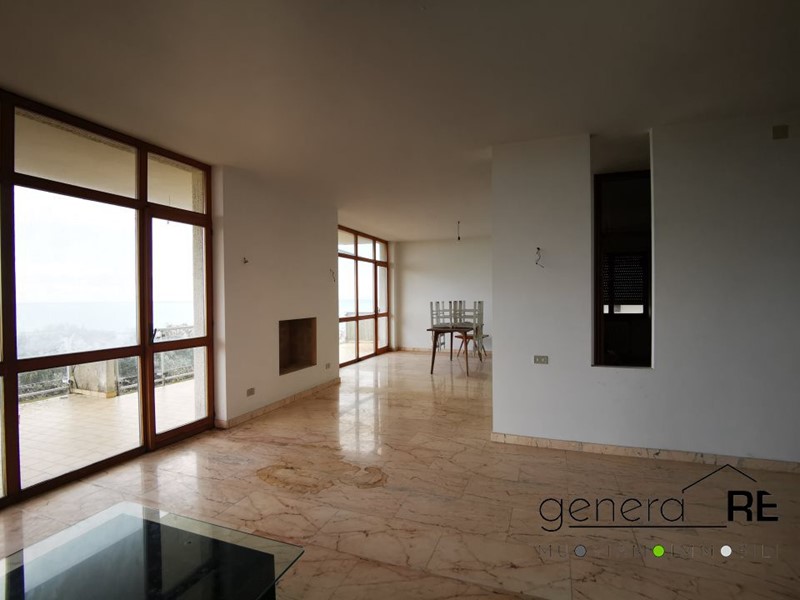 Appartamento in Vendita a Pescara, 690'000&euro;, 800 m²