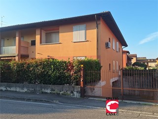 Trilocale in Vendita a Azzano Mella, 158'000&euro;, 80 m²
