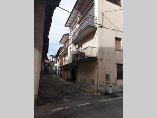 Trilocale in Vendita a Arcene, 22'962&euro;, 89 m²