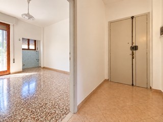 Quadrilocale in Vendita a Empoli, zona Ponzano, 220'000&euro;, 90 m², con Box