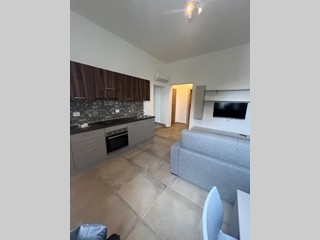 Trilocale in Affitto a Carrara, zona Marina di Carrara, 700&euro;, 55 m², arredato