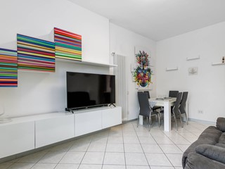Trilocale in Vendita a Almenno San Salvatore, 125'000&euro;, 97 m²