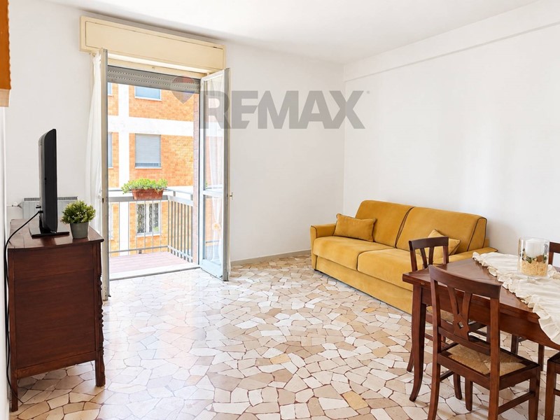 Trilocale in Vendita a Reggio Emilia, 113'000&euro;, 66 m²