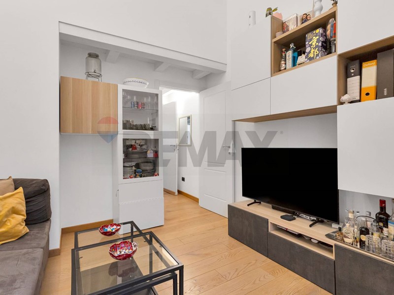 Bilocale in Vendita a Milano, 279'000&euro;, 51 m²