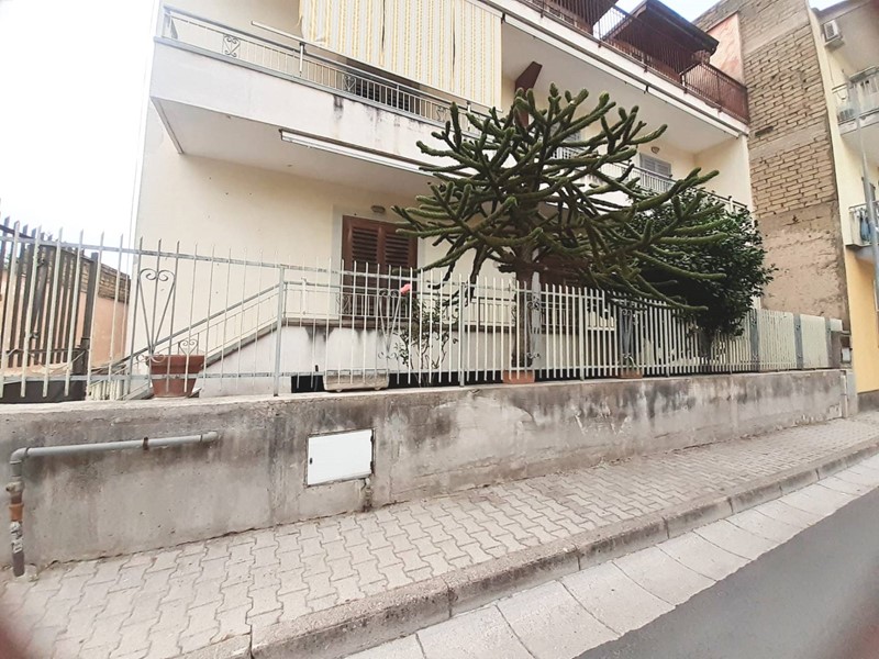 Appartamento in Vendita a Casalnuovo di Napoli, 170'000&euro;, 130 m²