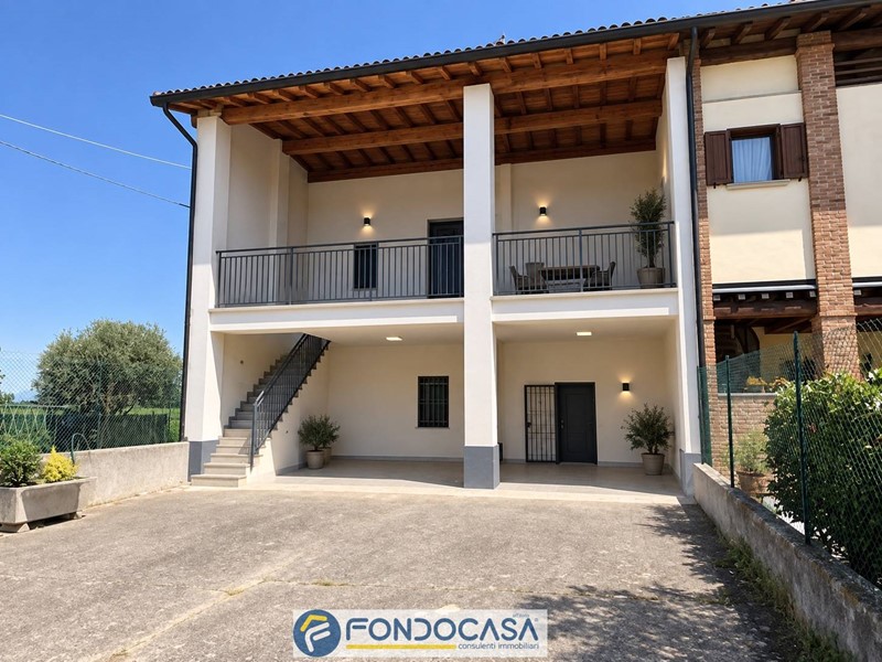 Trilocale in Vendita a Rovato, 149'900&euro;, 128 m²