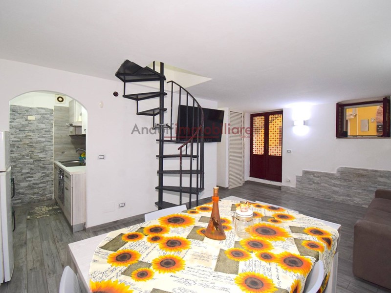Trilocale in Vendita a Gaeta, 156'000&euro;, 65 m²