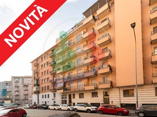 Bilocale in Vendita a Torino, 98'000&euro;, 60 m²