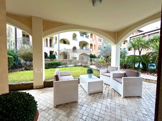 Trilocale in Vendita a Toscolano Maderno, 360'000&euro;, 97 m²
