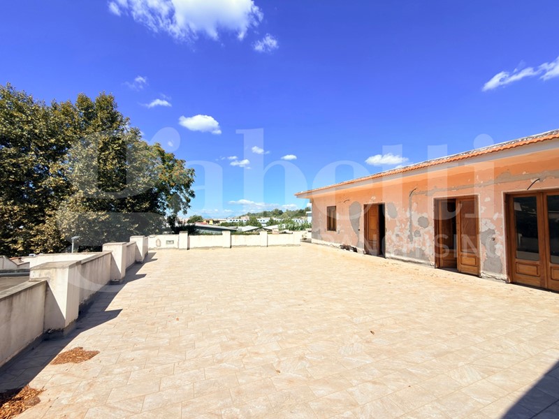 Attico in Vendita a Bacoli, 489'000&euro;, 180 m²