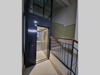 Trilocale in Vendita a Brindisi, 92'000&euro;, 94 m²
