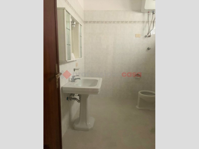 Quadrilocale in Affitto a Siracusa, 750&euro;, 100 m²