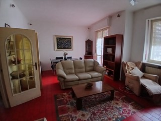 Quadrilocale in Affitto a Verona, 1'000&euro;, 100 m², arredato