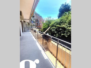 Trilocale in Affitto a Napoli, 1'500&euro;, 85 m², arredato