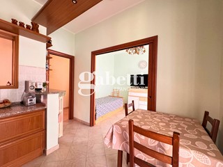 Trilocale in Vendita a Torino, 135'000&euro;, 75 m²